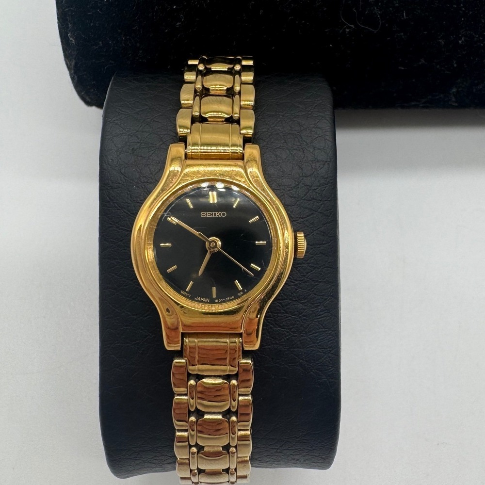 Seiko Ladies Gold Tone Black Dial Watch 1N01-0K30 Vintage for Parts Repair